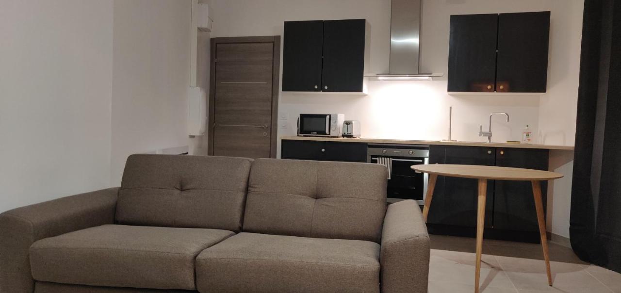 Appartement Confort Equipe Au Coeur De بزييه المظهر الخارجي الصورة