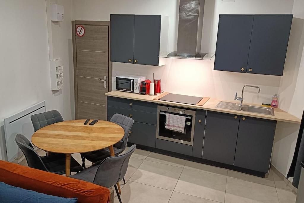 Appartement Confort Equipe Au Coeur De بزييه المظهر الخارجي الصورة